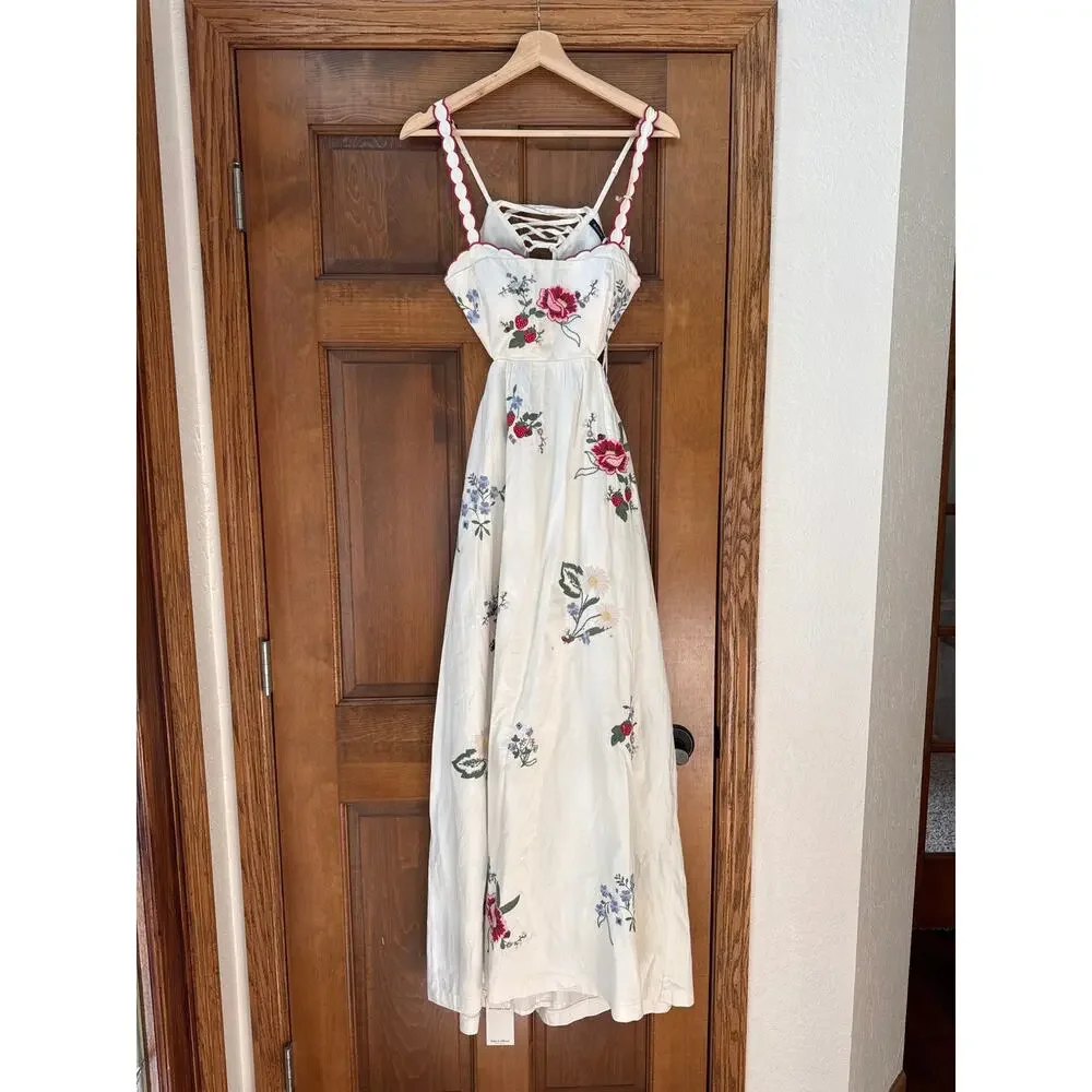 ABERCROMBIE & FITCH Bra-Free Embroidered White Maxi Dress Size XS NEW